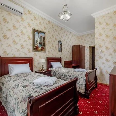 Apartment Queen Opera *